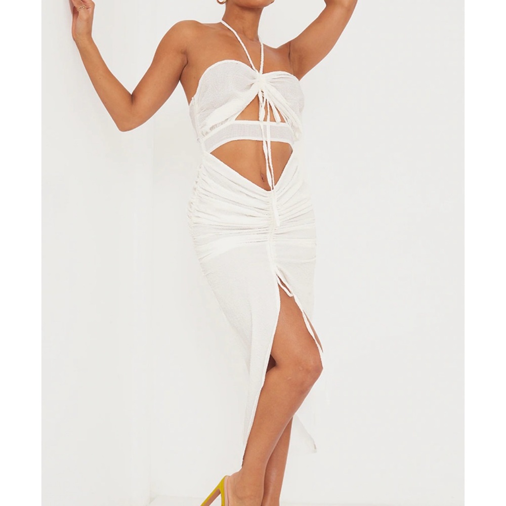 Pretty Little Thing White Textured Bandeau Cut Out Ruched Midi Dress size 0